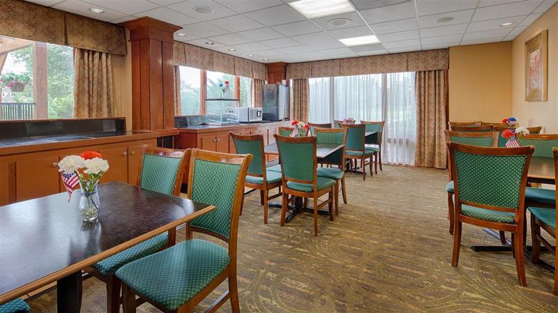 Spark By Hilton Historic Area Hotel