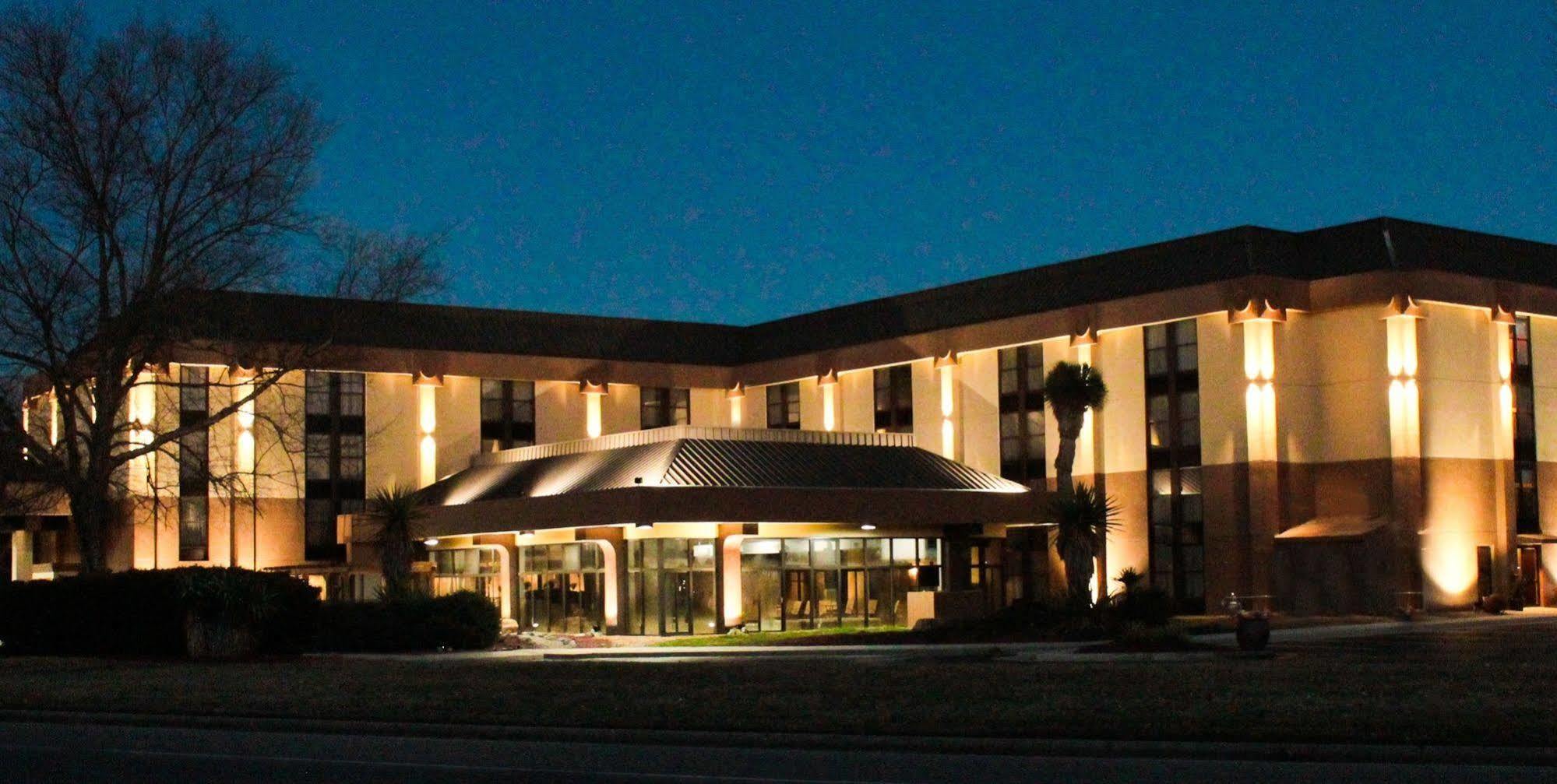 Hotel Spark By Hilton Williamsburg Historic Area