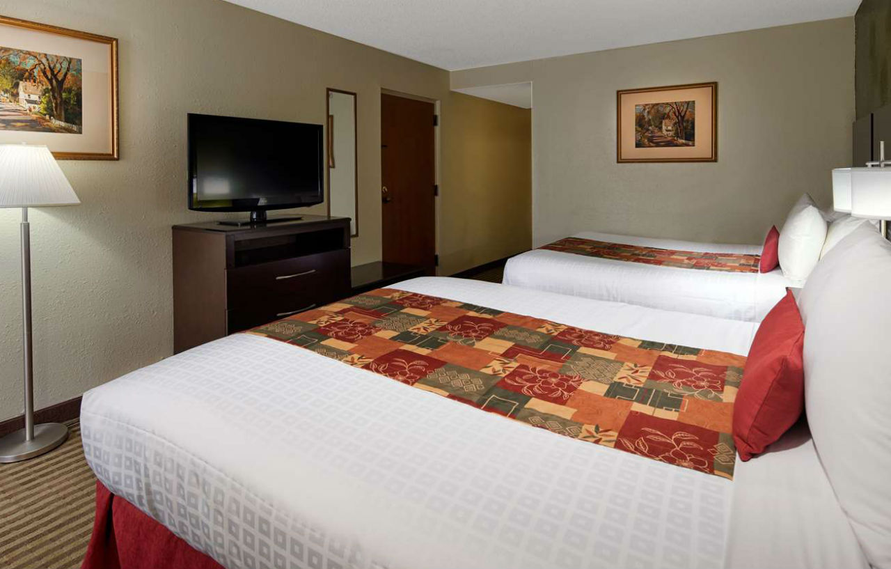 Hotel Spark By Hilton Williamsburg Historic Area 2*